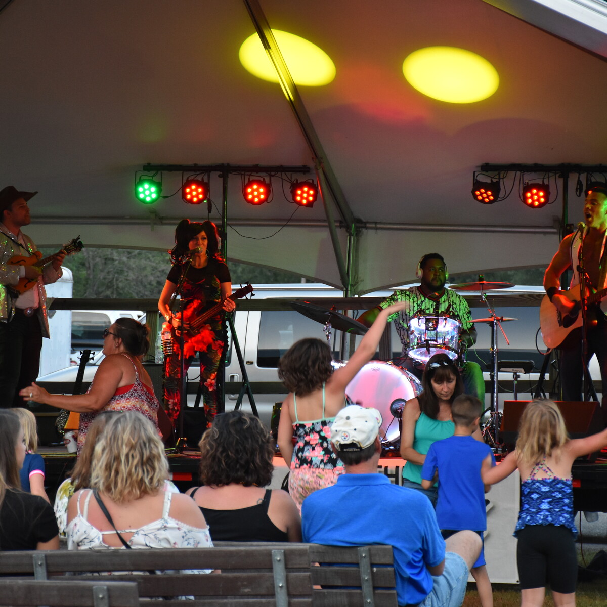 Band playing at OnoFest 