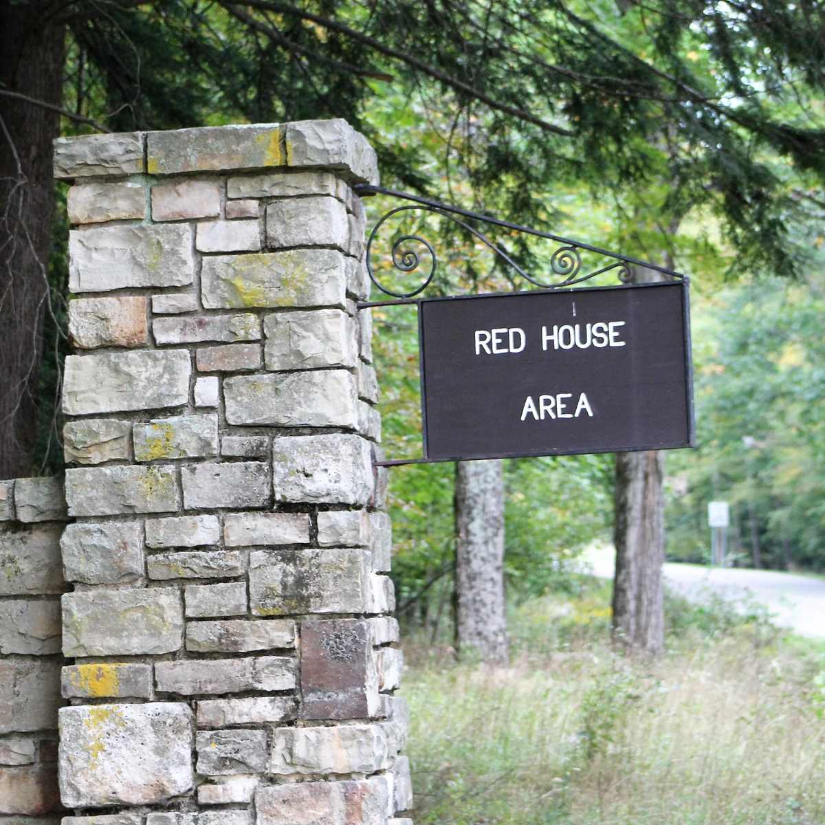 Red House Area Signage 