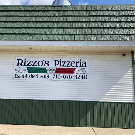 Rizzo's sign on the building