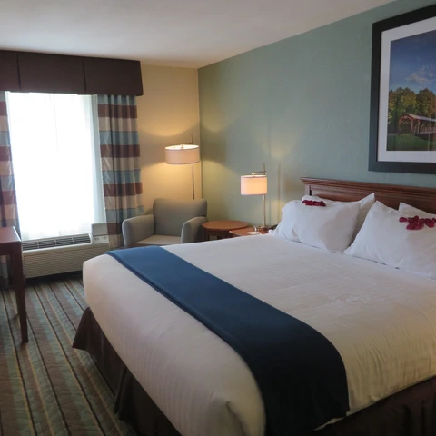 Room at White Pine Lodge