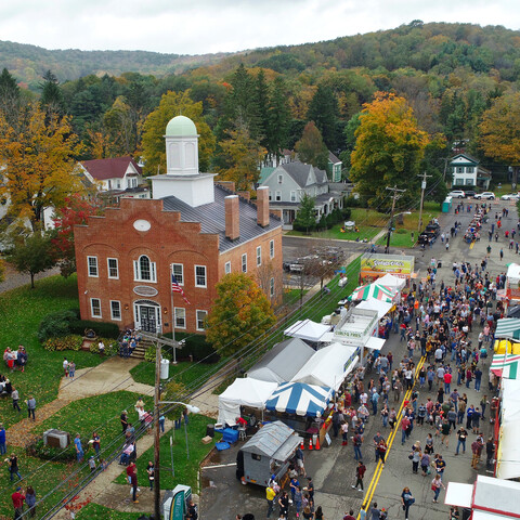 Aerial photo of Ellicottville's Fall Festival (2018)