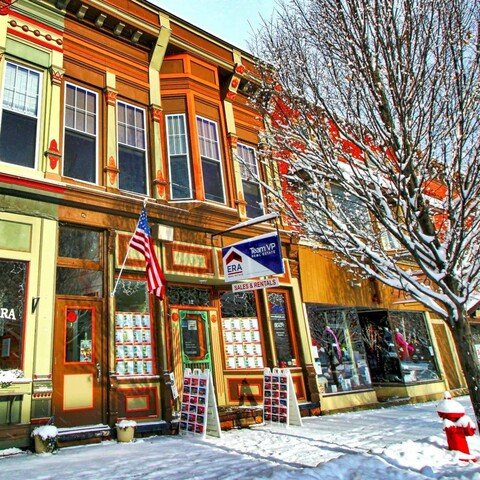 Era Team VP Real Estate