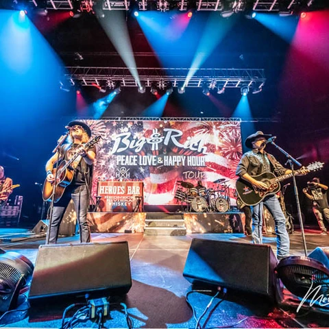 Big and Rich Performing at a concert