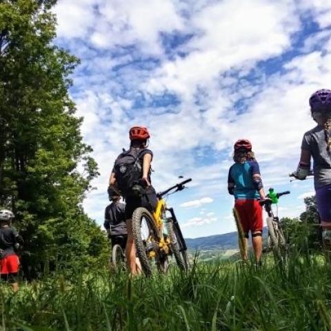 Mountain bikers at HoliMont